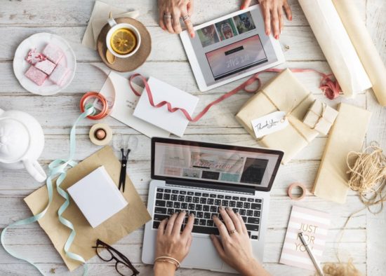 Darujte pod stromeček naplněný eshop s 60% slevou