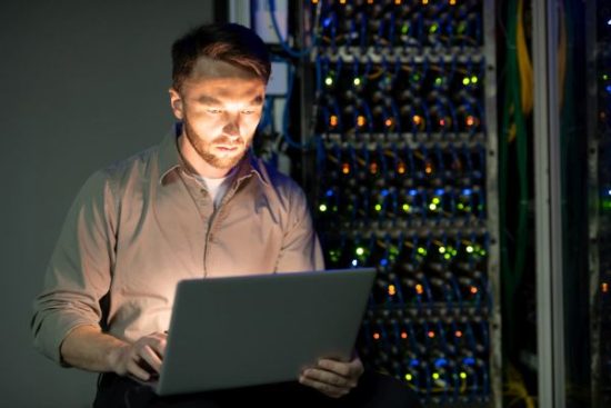 Posílení Prémium serverů na vánoční provoz