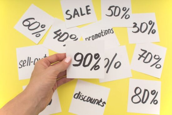 Nová pravidla pro uvádění slev a uživatelských recenzí